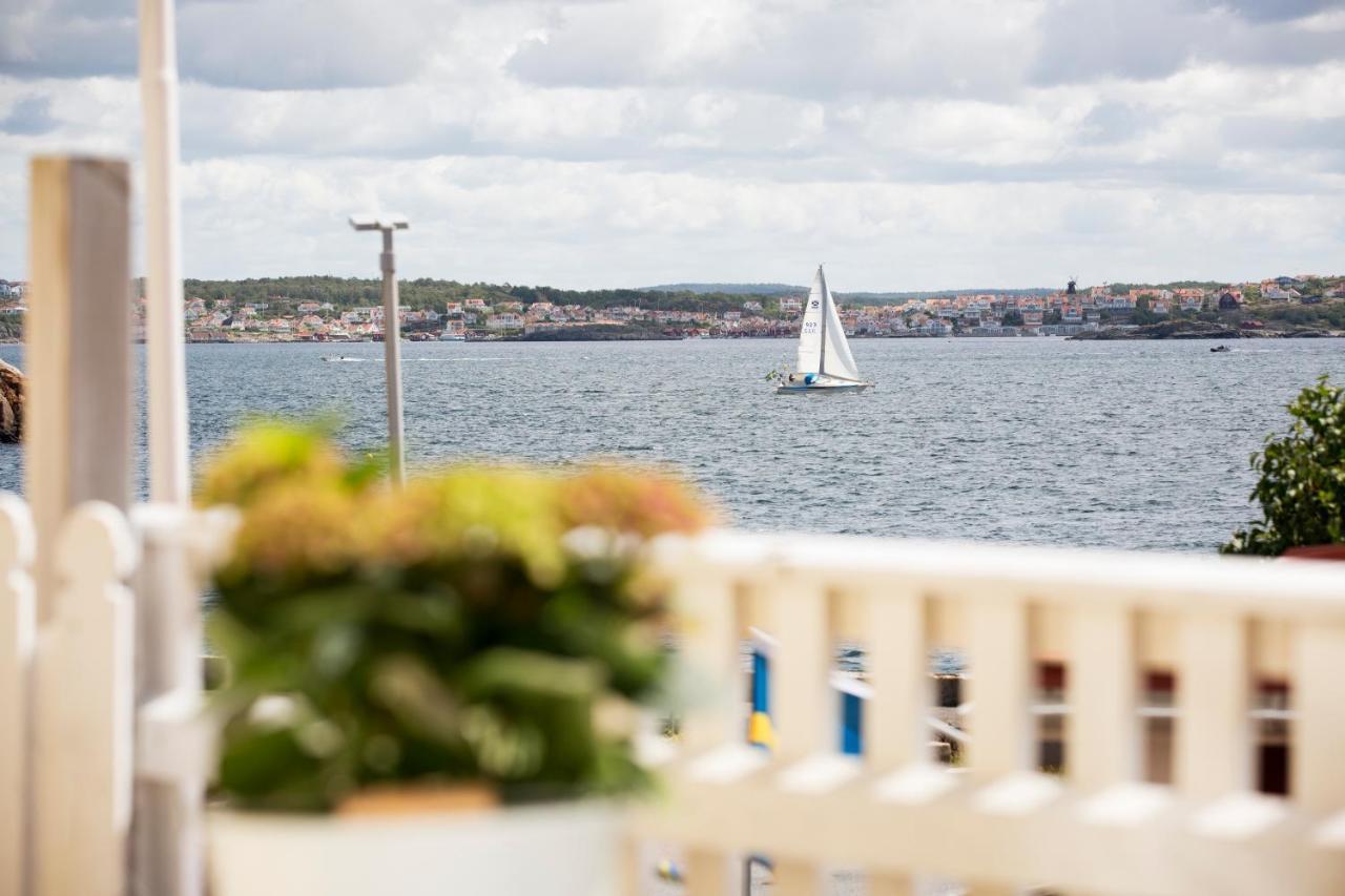 Strandflickornas Annex Gula Villan Lysekil Kültér fotó